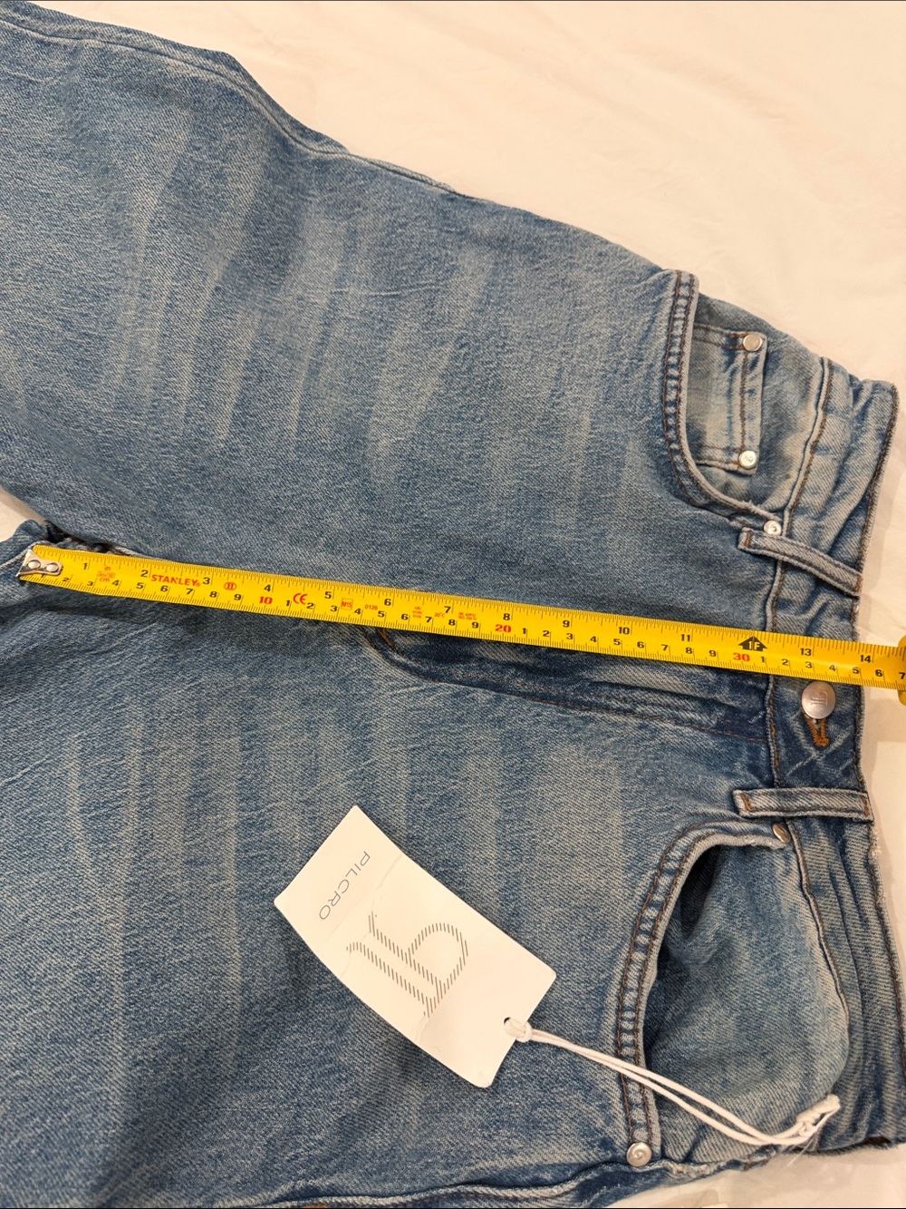 Pilcro Wide-Leg High-Rise Jeans in Medium Blue - Picture 8 of 10